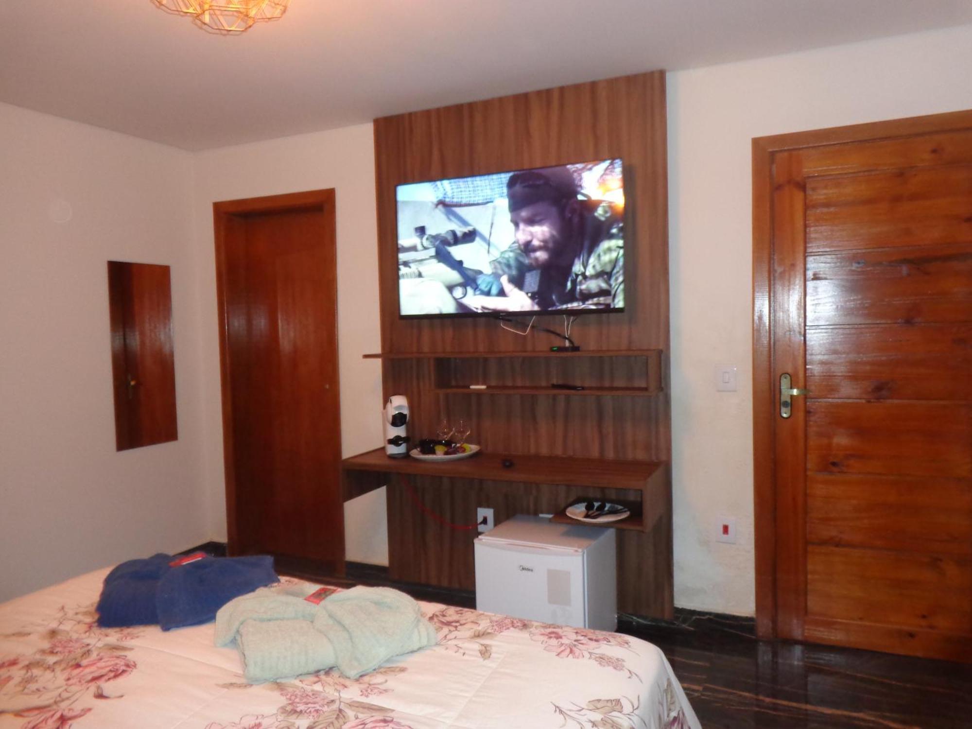 Monte Verde Inn Suites Com Hidromassagem Dupla Bagian luar foto